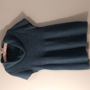 NEW DIRECTIONS Cowlneck sweater